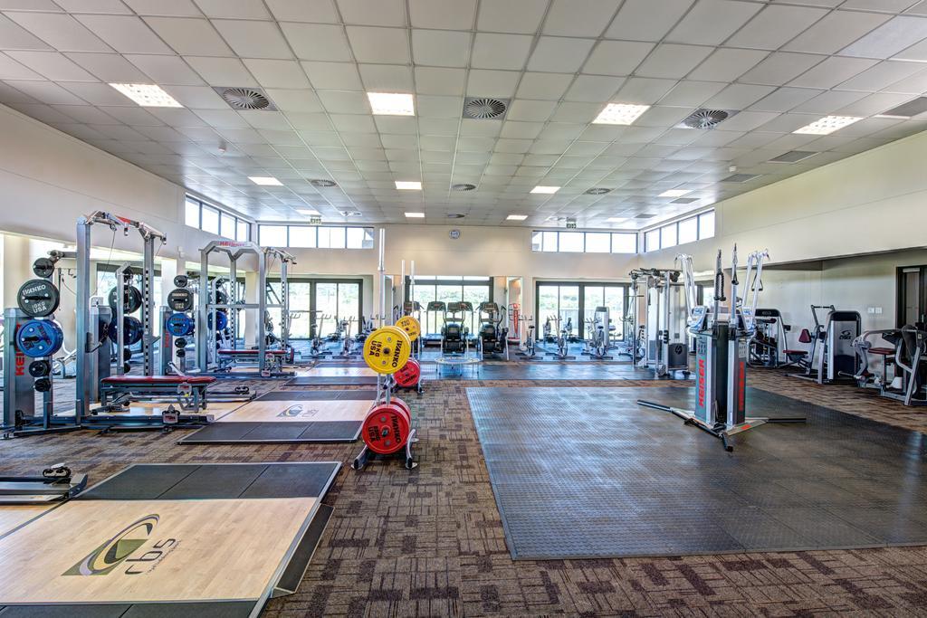 Royal Marang Hotel Phokeng エクステリア 写真 The gym at the National Institute of Sporting Performance